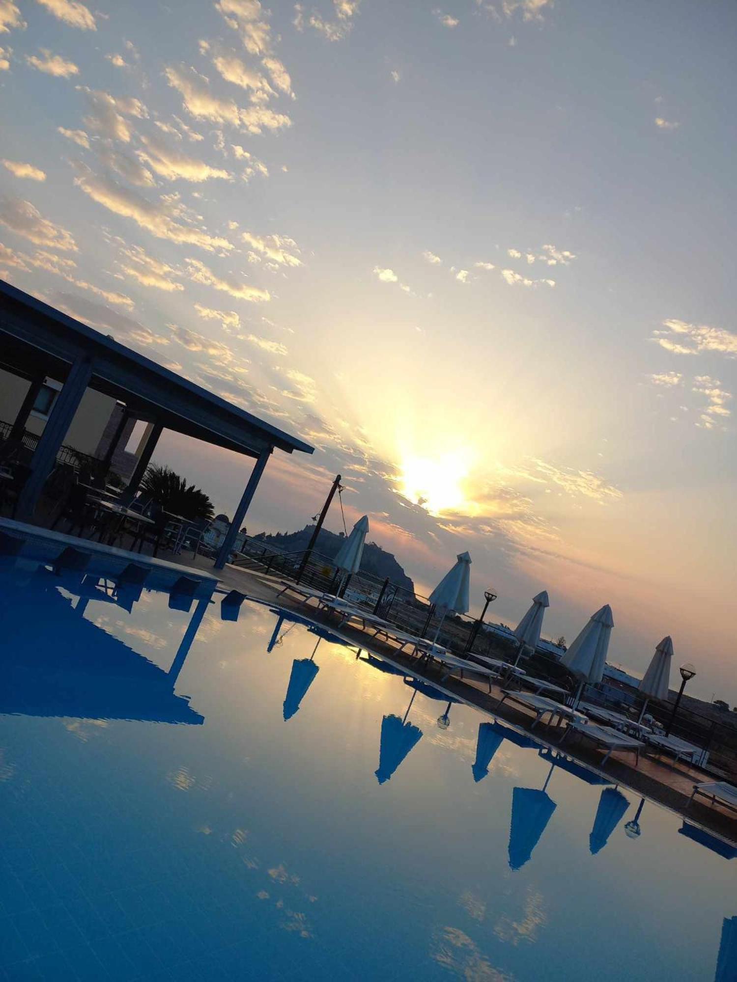 Horizon Aparthotel 3*